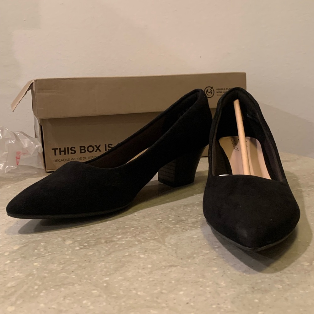 Clarks Teresa Step Black Suede | Dress Pumps